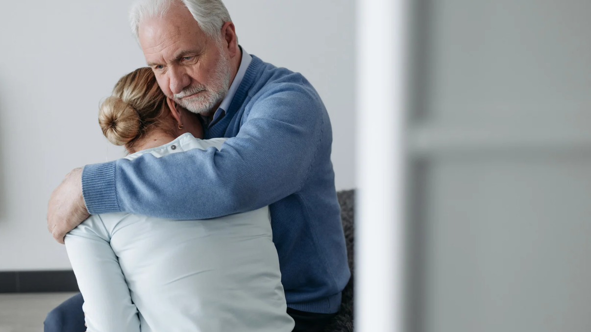 How to Support a Loved One Who Is Grieving